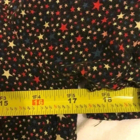 Madewell pullover top with button front. Short sleeves. - Picture 8 of 9